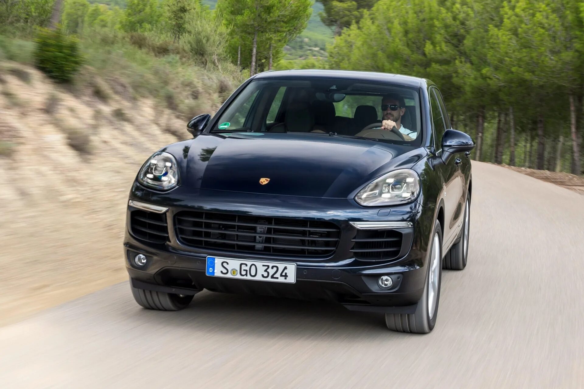 Порше кайен фото цена в рублях Porsche Cayenne (958/92A) - цены, отзывы, характеристики Cayenne (958/92A) от Po