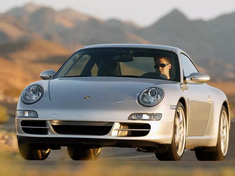 Порше марки машин с фото и названиями Фото Porsche 911 Carrera (2004 - 2011) поколение 997 - фотография 4