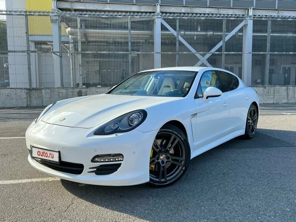 Порше панамера фото цена в рублях Купить б/у Porsche Panamera I 4 3.6 AMT (300 л.с.) 4WD бензин робот в Москве: бе