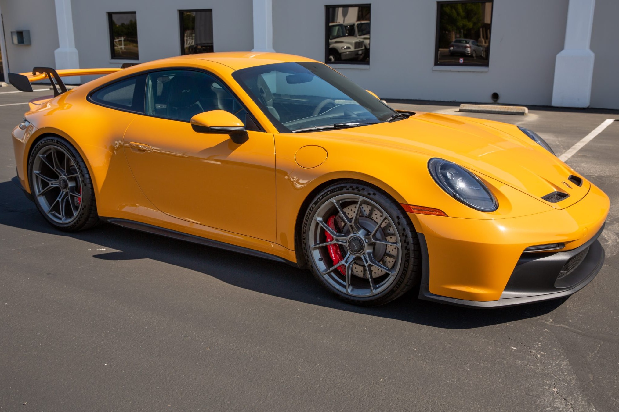 Порше желтый фото Porsche 911 yellow - КарЛайн.ру