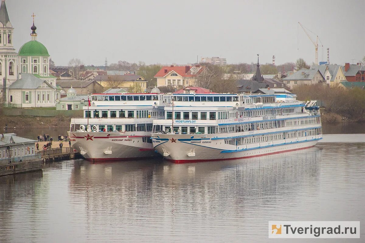 Порт фото тверь В Твери побывали "Карамзин" и "Радищев" Твериград