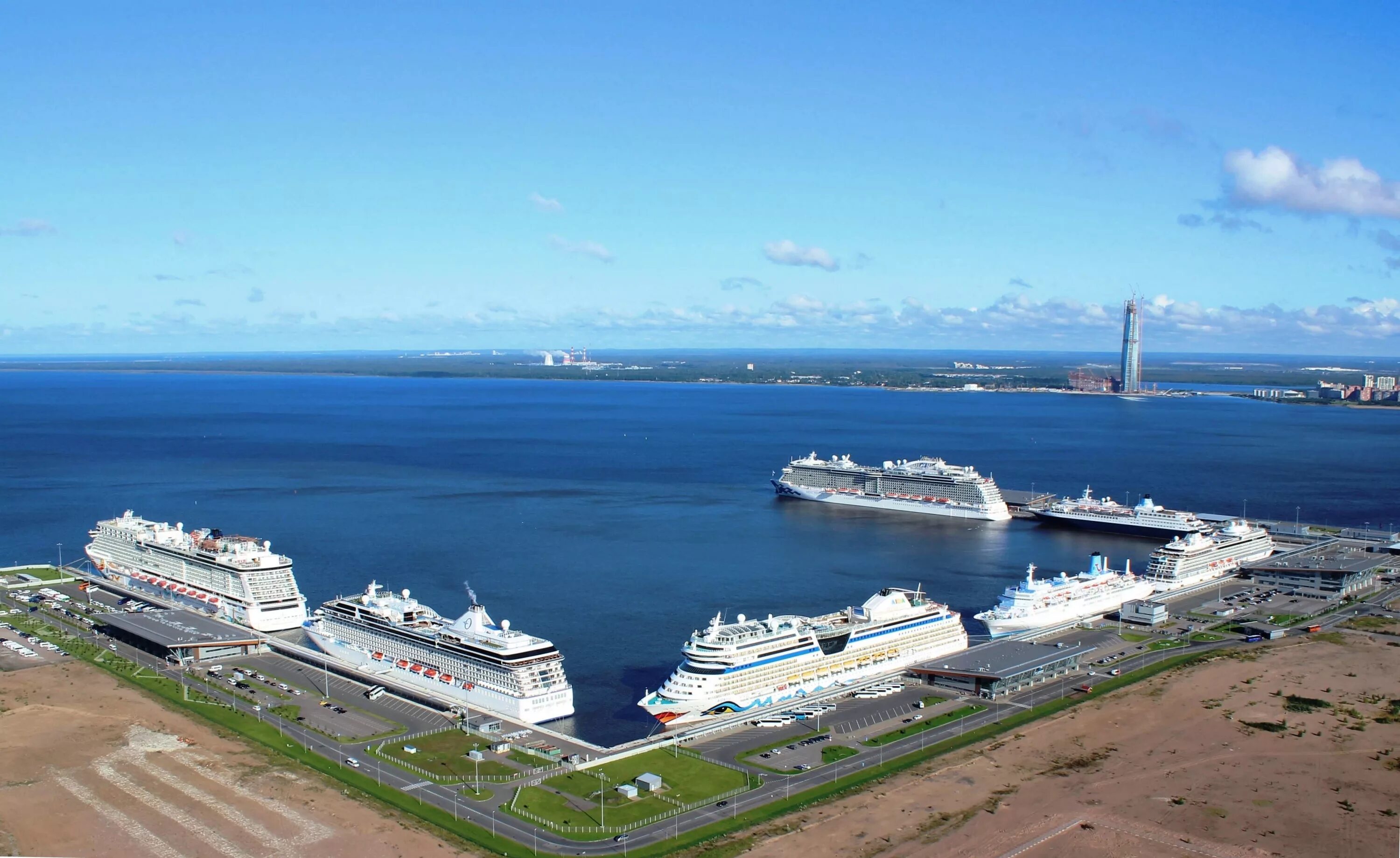 Порт санкт петербург фото Passenger port of St. Petersburg receives the maximum number of ships