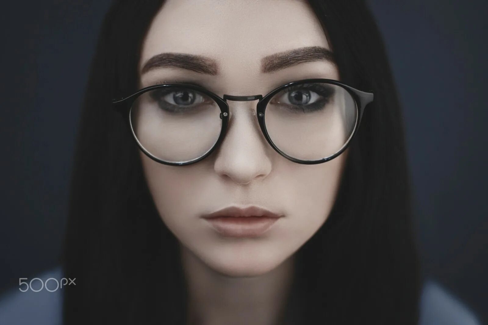 Портрет в очках фото Wallpaper : face, black, 500px, model, portrait, women with glasses, sunglasses,