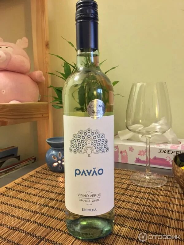 Португальское вино фото Отзыв о Вино белое полусухое Vinho Verde Pavao Escolha Еще одно вкусное вино род