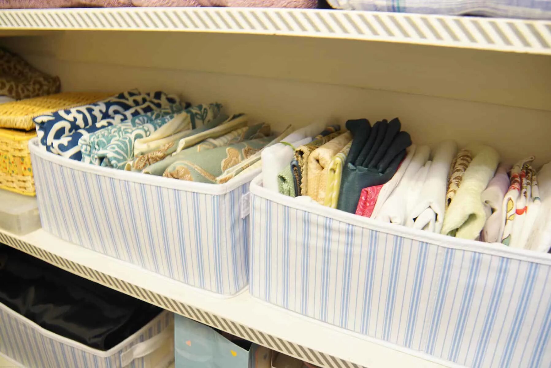 Порядок в шкафу идеи фото Sheet Organizer For Closet