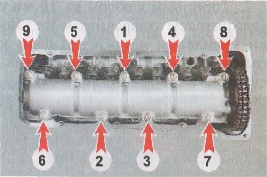 Зняття головки циліндрів двигуна ВАЗ-2123