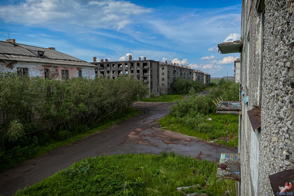 Пос советский фото Заполярный поселок "Советский", покинутый людьми. Десятки заброшенных домов и ни