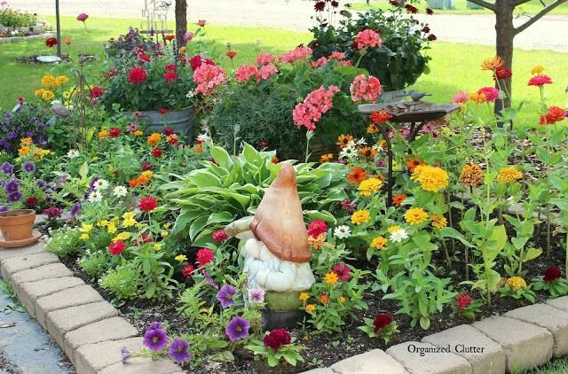 Посадка цветов в саду фото YARD OF FLOWERS 2015 Garden Tour gardening Garden, Yard, Flowers