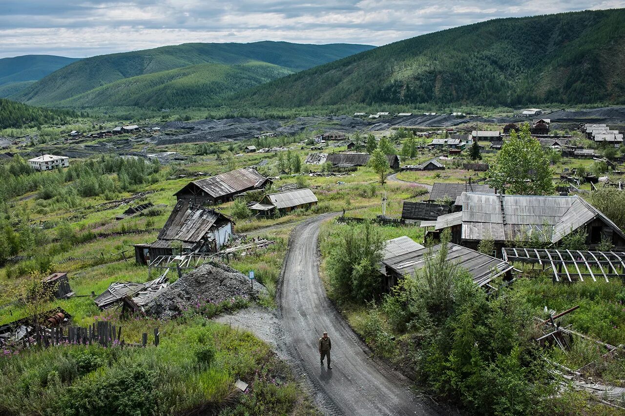 Поселки якутии фото Dying for gold: A miner’s life in northern Russia - Russia Beyond