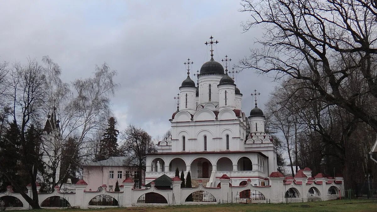 Поселок большие вяземы фото File:Bolshiye Vyazyomy, Moskovskaya oblast', Russia - panoramio (2).jpg - Wikime