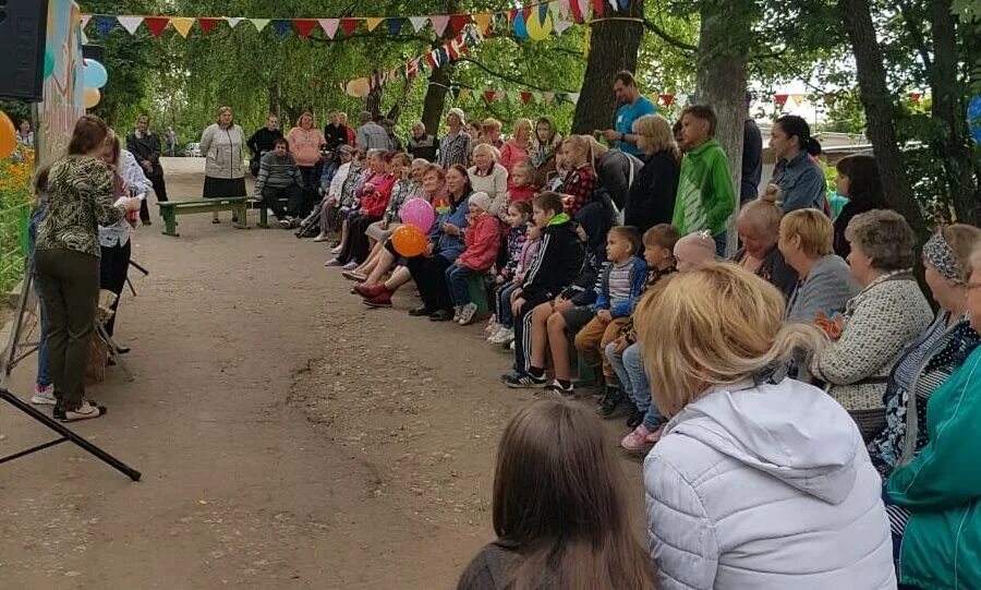 Жители пос. Бородинский: "Батарей в подъездах нет, а счета за отопление приходят