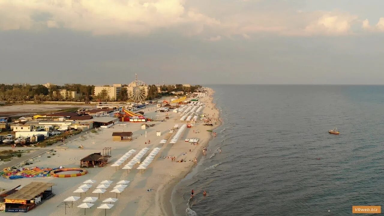 Поселок лазурное фото Лазурное Пляж с высоты. Отдых на Черном море 2021 Украина Лазурне Херсонская обл