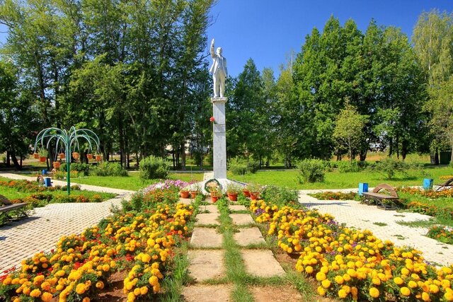 Поселок ленинское кировская область фото Фото: В.И. Ленин, памятник, мемориал, Кировская область, Шабалинский район, посё