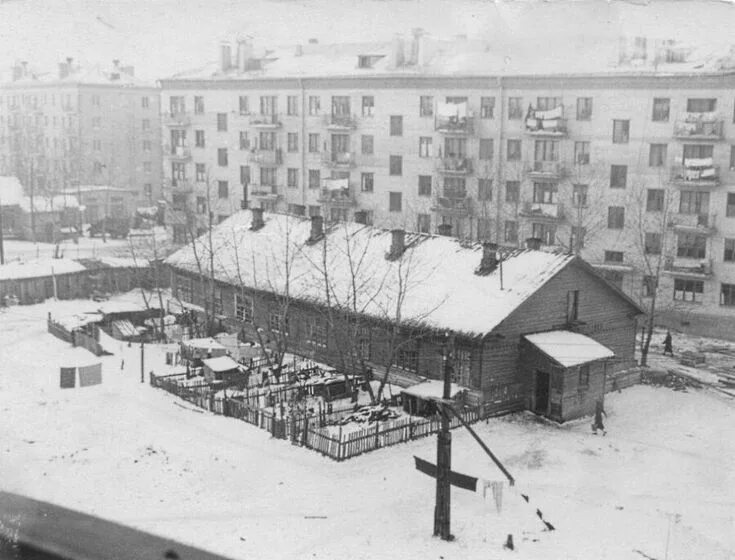 Поселок московский московской области старые фото 1960-е: МОСКВА ДЕРЕВЕНСКАЯ Street photo, Outdoor, Street