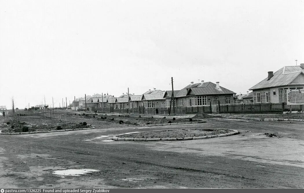 Поселок октябрьский фото Пос. Октябрьский, начало Центральной улицы - Retro photos