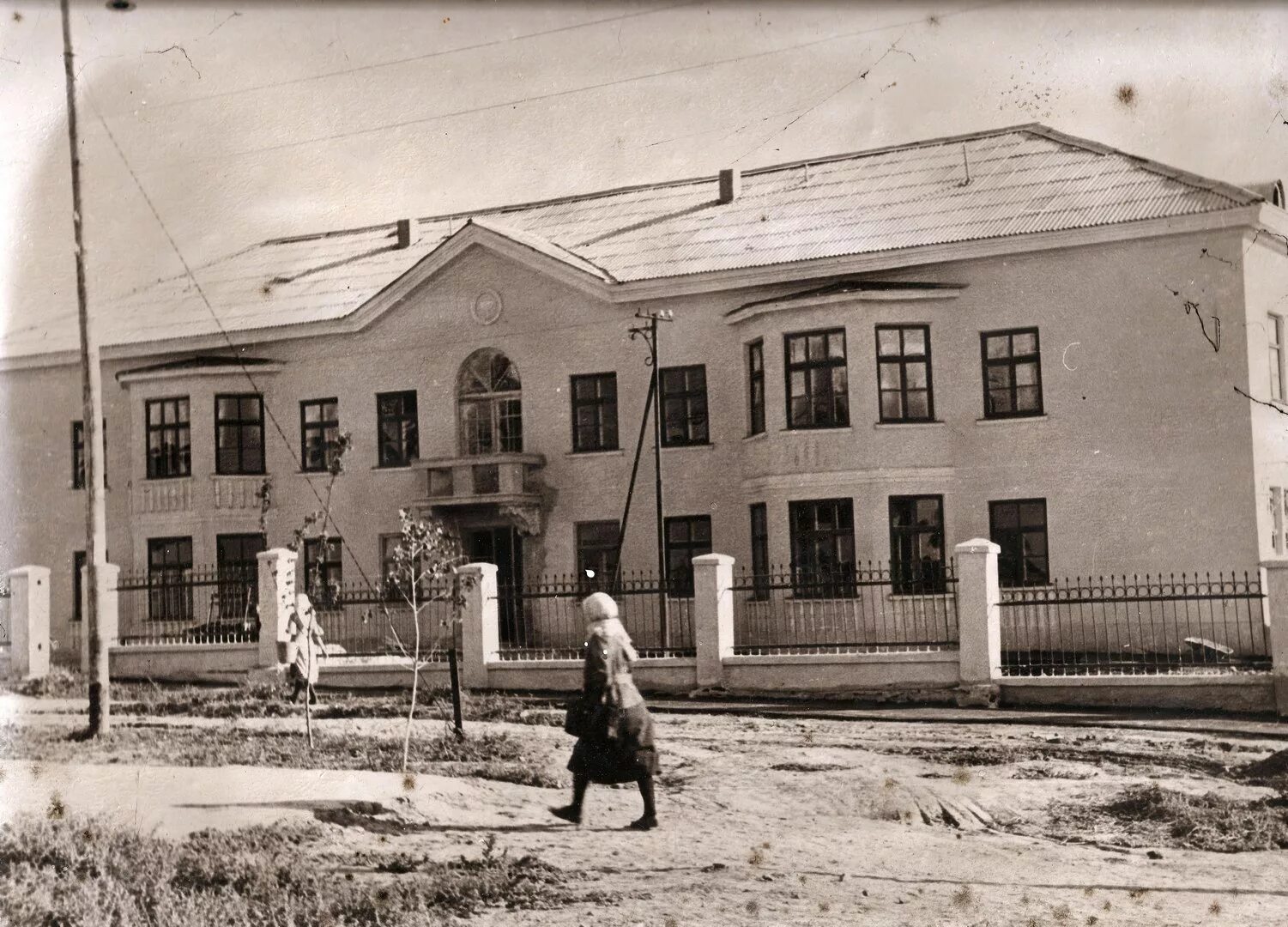 Поселок октябрьский старые фото Новочеркасск 1950-х. Жилпоселок (Октябрьский) - история в фотографиях - LiveJour