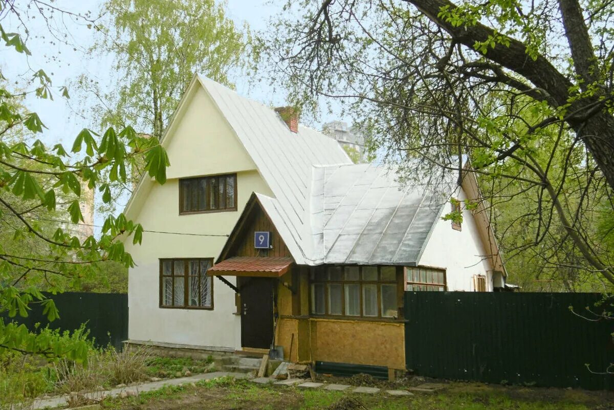 Поселок сокол москва фото Типовые дома в поселке "Сокол". В таких домах могли бы жить все русские Русский 