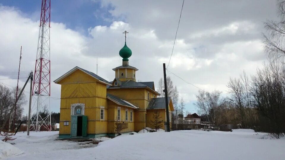 Поселок суда фото Церковь Сергия Шухтовского, orthodox church, Russia, posyolok Suda, ulitsa Menzh