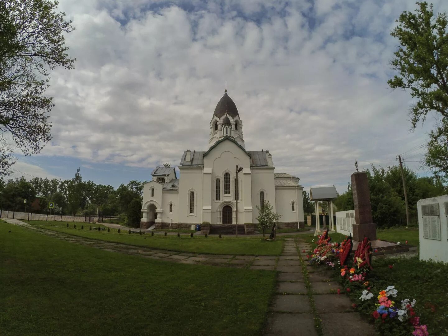 Поселок тайцы фото Храм св. Алексия митрополита Московского в Тайцах - Путешествия в историях и фот