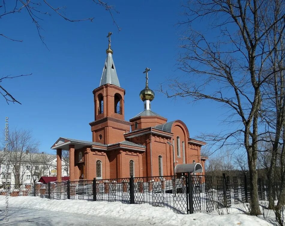 Поселок уральский фото Пермский край Нытвенский район Уральский Церковь Николая Чудотворца Фотография