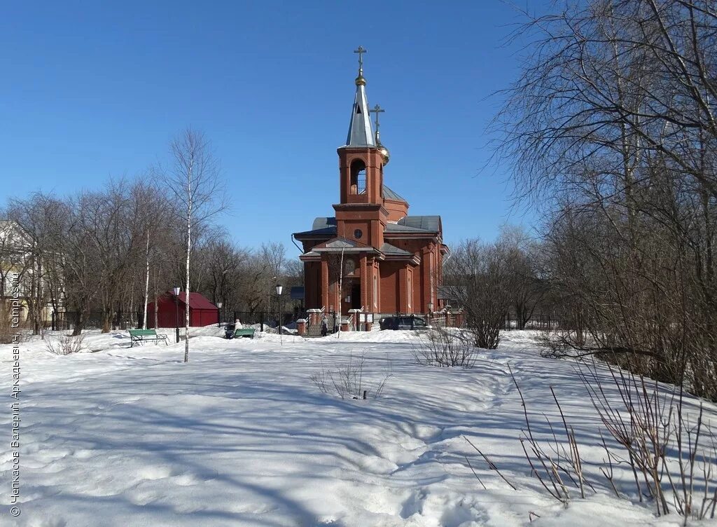 Поселок уральский фото Пермский край Нытвенский район Уральский Церковь Николая Чудотворца Фотография