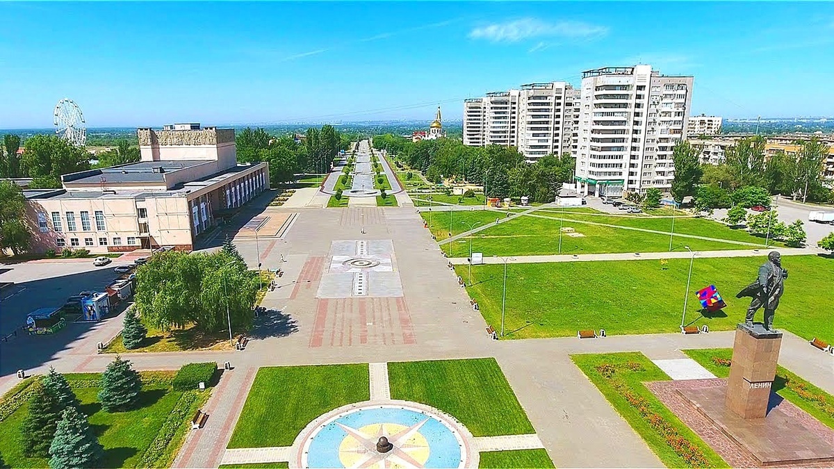 Поселок волжский фото Волжский - город контрастов: за фасадом зелёных насаждений скрываются проблемы. 