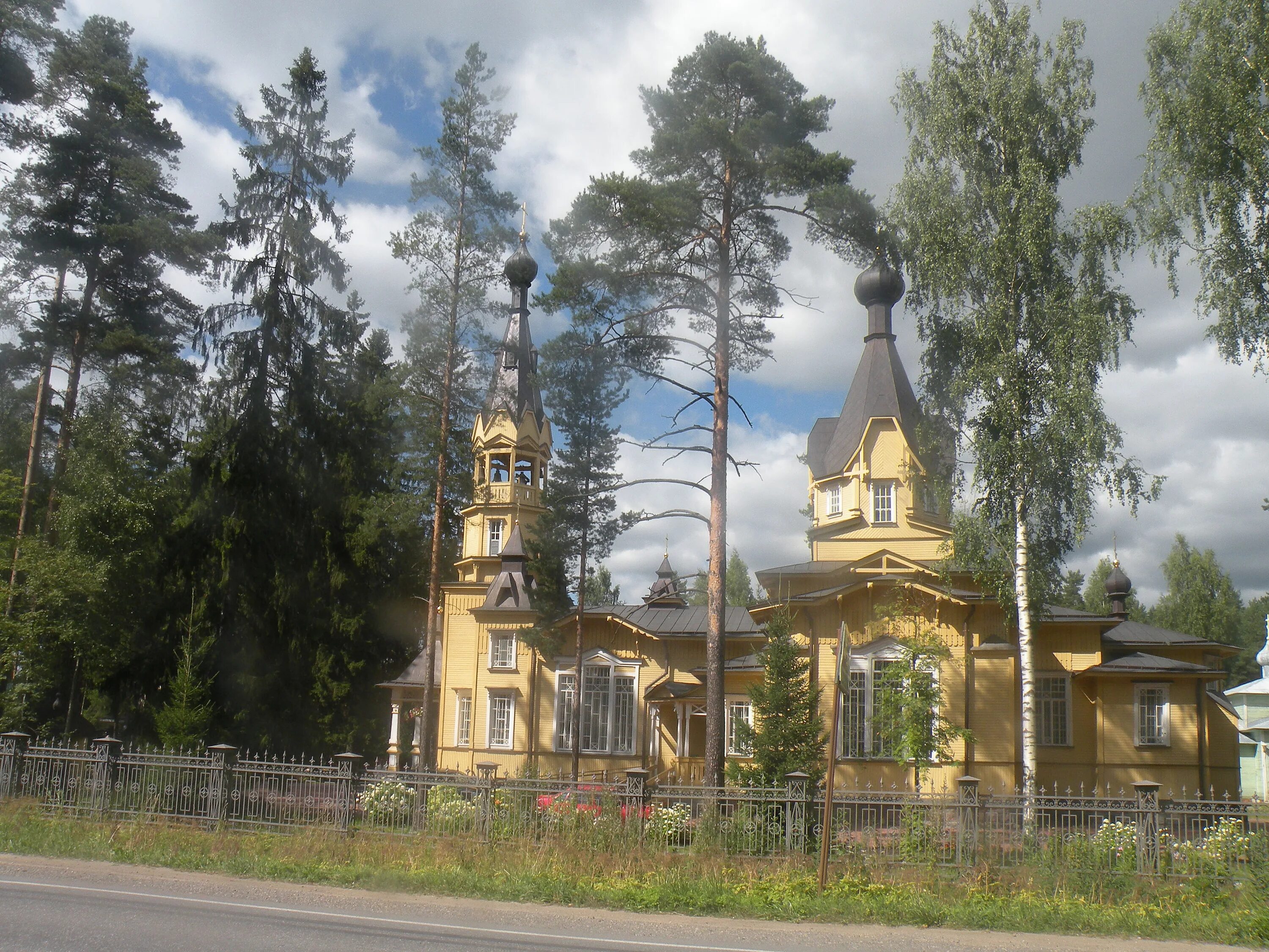 Поселок вырица ленинградская область фото File:Church in Vyritsa.jpg - Wikimedia Commons