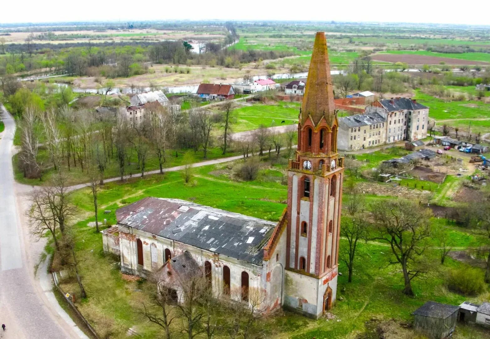 Поселок ясное фото Выбран подрядчик для восстановления кирхи XVIII века в поселке Ясное - Первый Го