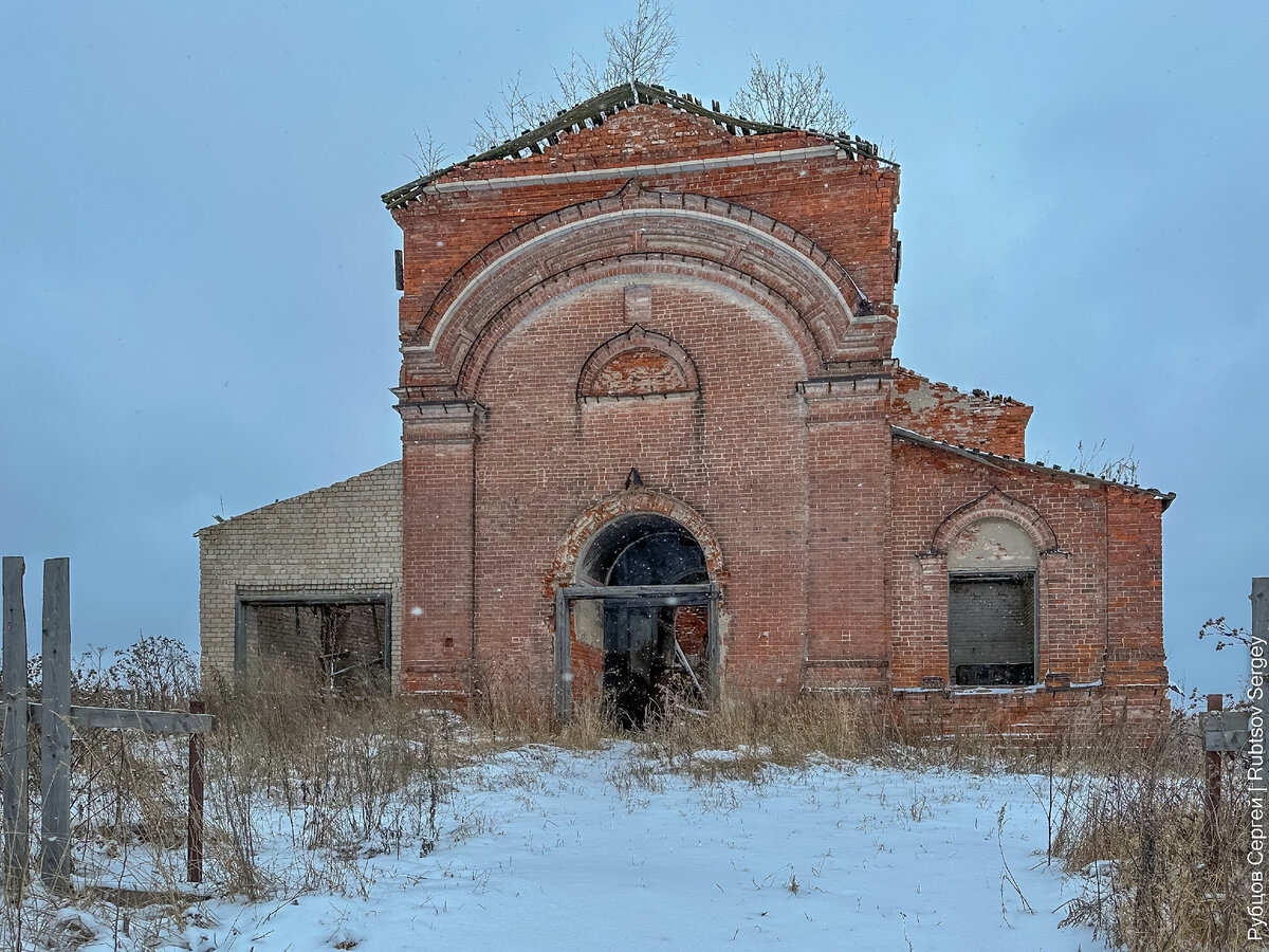 Поселок юг фото Заброшенный православный собор в поселке Юг Региональная Заброшкофилия Дзен