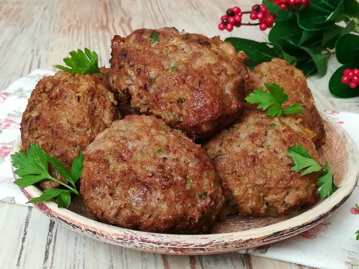 Пошаговый рецепт с фото котлеты мясные Картинки РЕЦЕПТ КОТЛЕТ ИЗ СВИНИНЫ С КАРТОШКОЙ