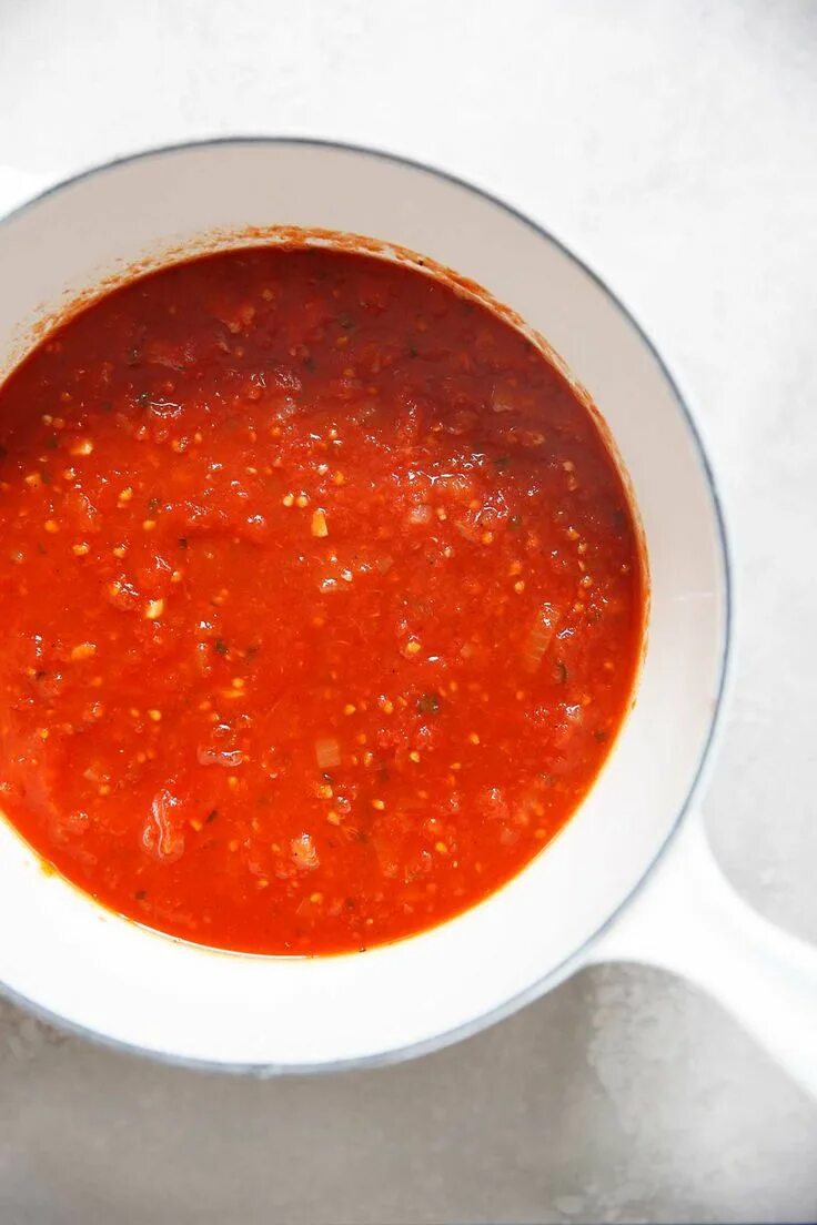 Пошаговый рецепт с фото томатного соуса How to Make Tomato Sauce from Fresh Tomatoes - Lexi's Clean Kitchen Recipe Fresh