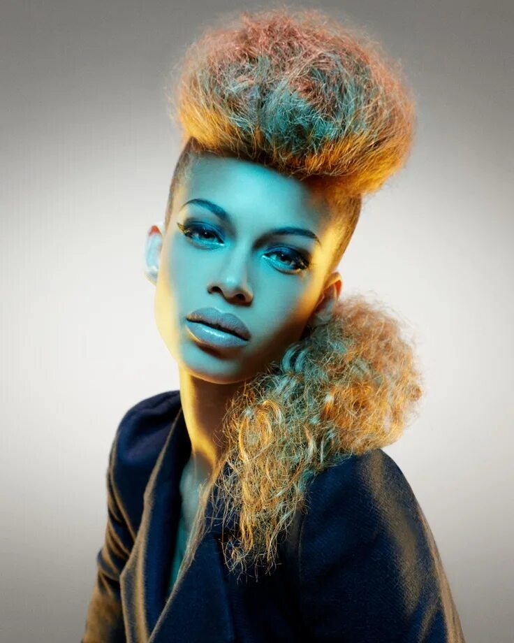 Последние прически Anissa Von Busse Hair styles, Girl mohawk, Afro hairstyles