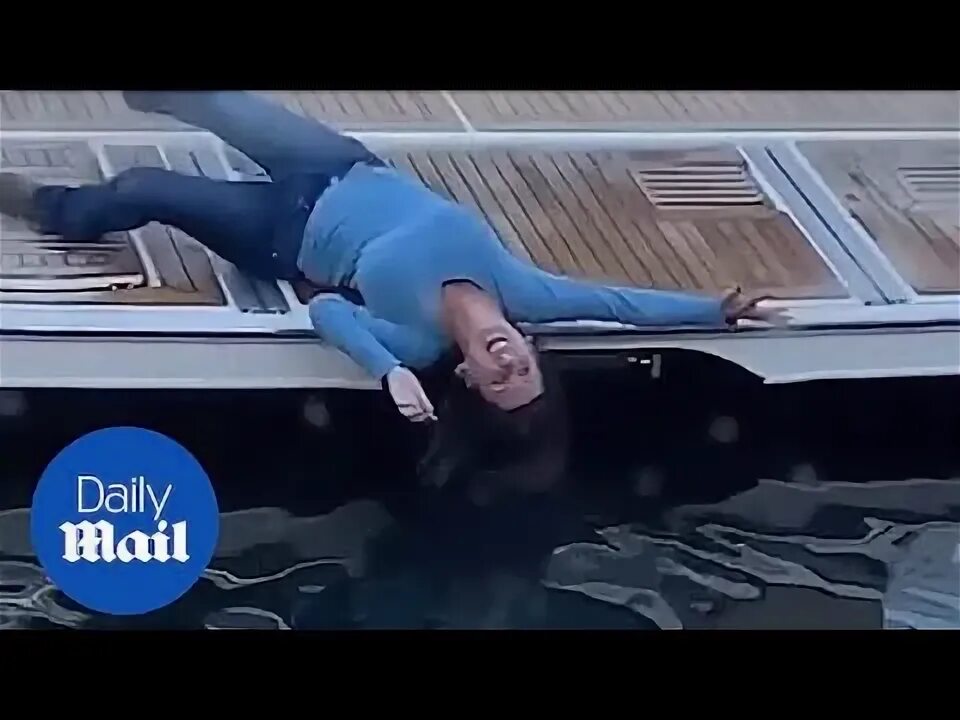 Последний раз девушка упала фото черепа Drunk woman stumbles from docked boat into water in hilarious footage - YouTube