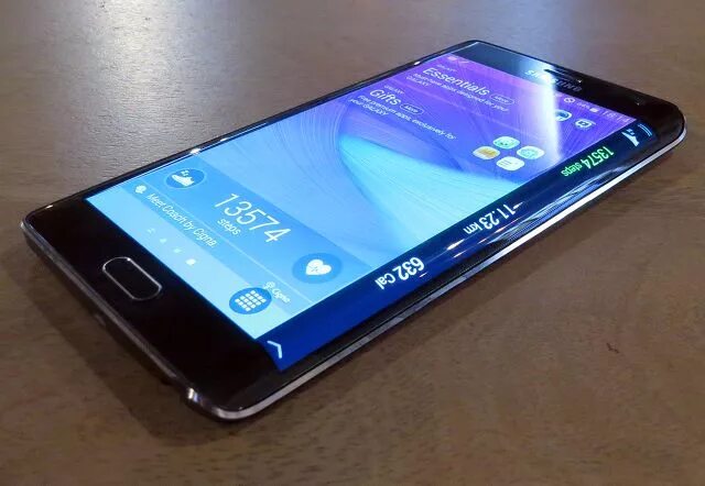 Последний самсунг телефон фото @evleaks’in akıllı telefon sızıntılarına son vermesinden sonra Samsung akıllı te