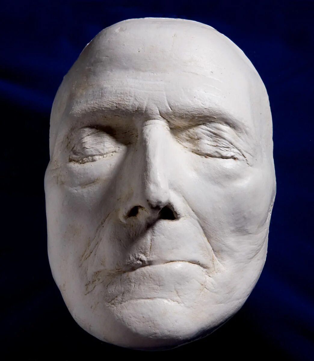 Hutton P-S Mask, Death, Statue