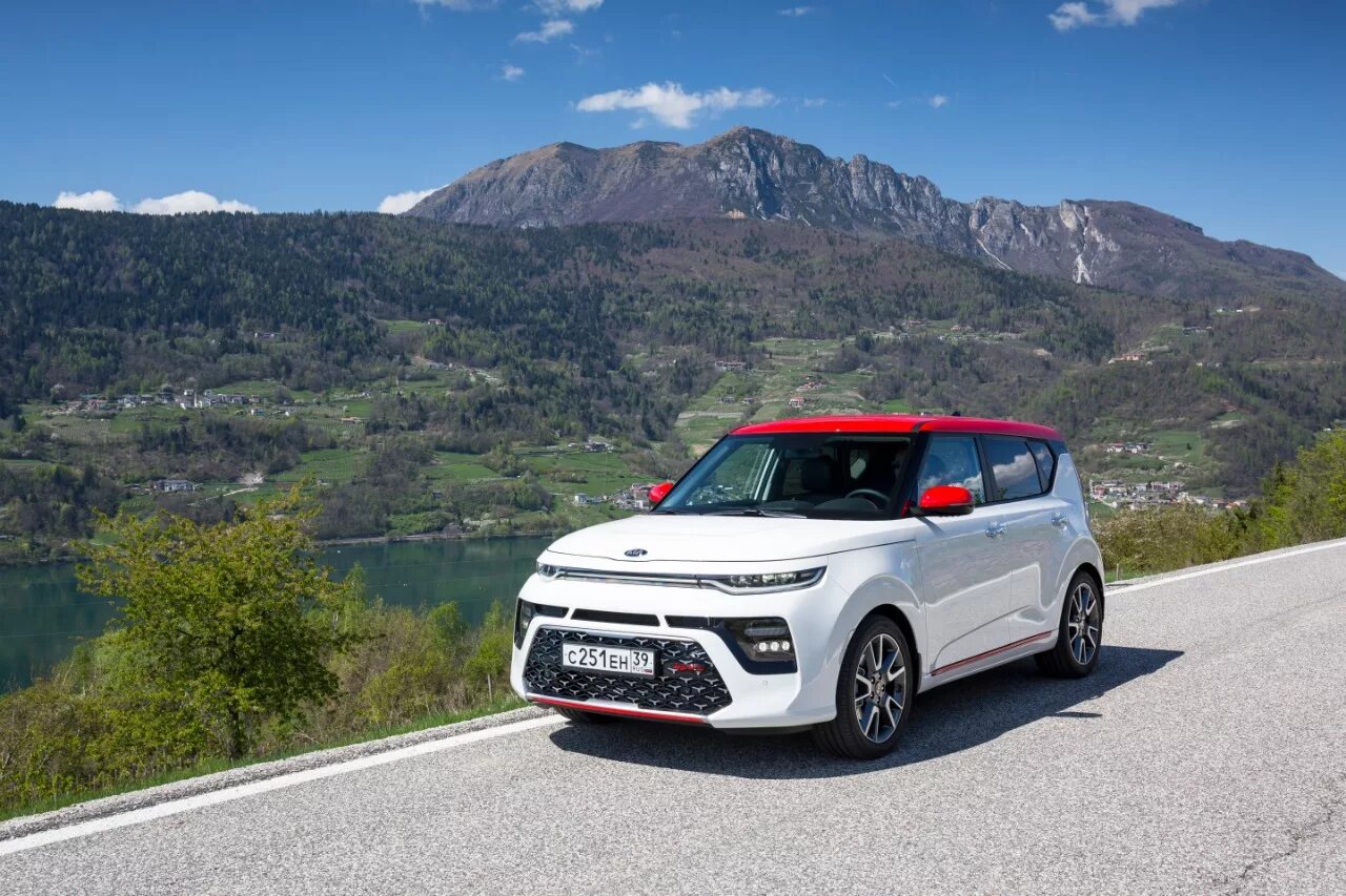 Посмотреть фото киа Kia Soul - продажи начались