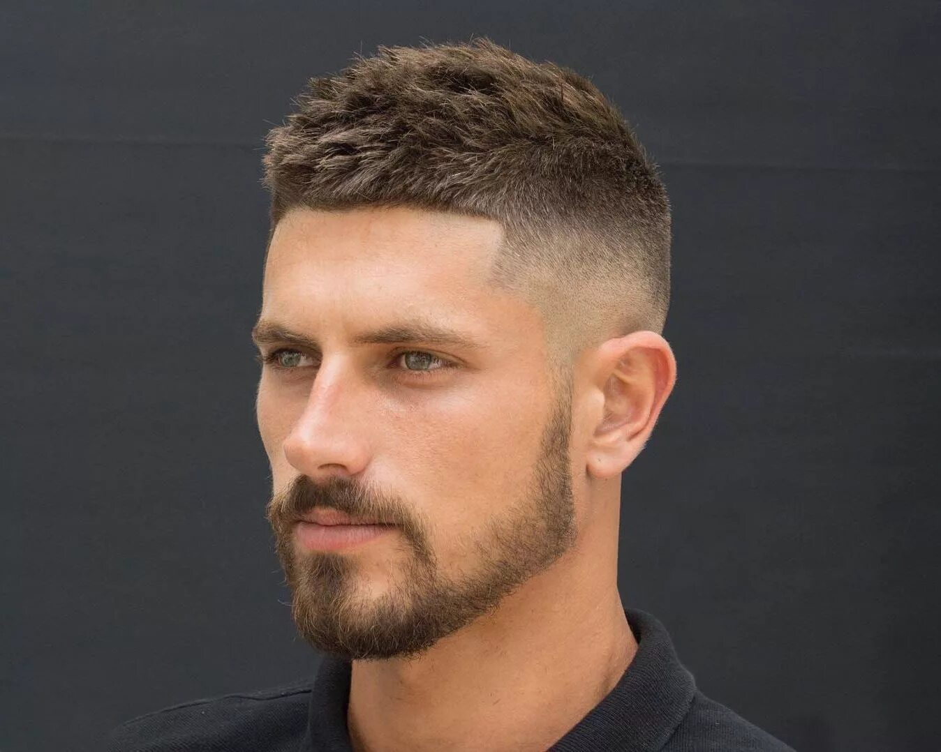 Посмотреть фото стрижка Классический фейд Mens haircuts fade, Mens hairstyles, Short hair styles