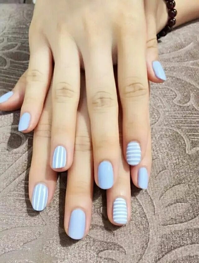 Посмотреть красивый маникюр на среднюю длину Pin by Melba Tapia on Diseño de uñas in 2024 Nail designs summer, Baby blue nail