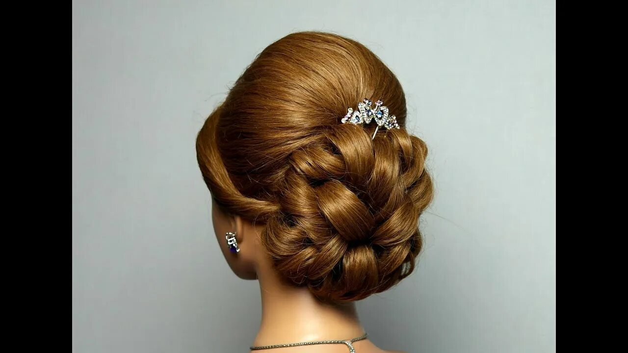 Посмотреть прически Wedding prom hairstyle for long hair. Bridal updo. - YouTube