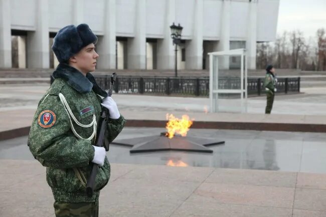 Пост номер 1 фото Вахта почетного караула на Поклонной горе