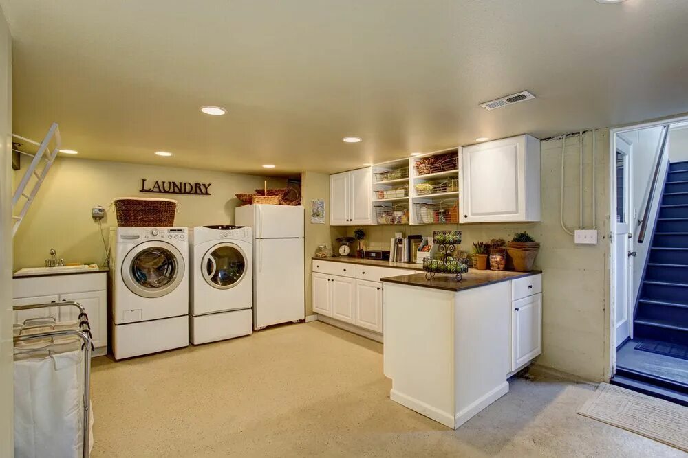 Постирочная комната в частном доме фото 101 Laundry Room Ideas (Photos) Basement laundry room, Basement laundry, Laundry