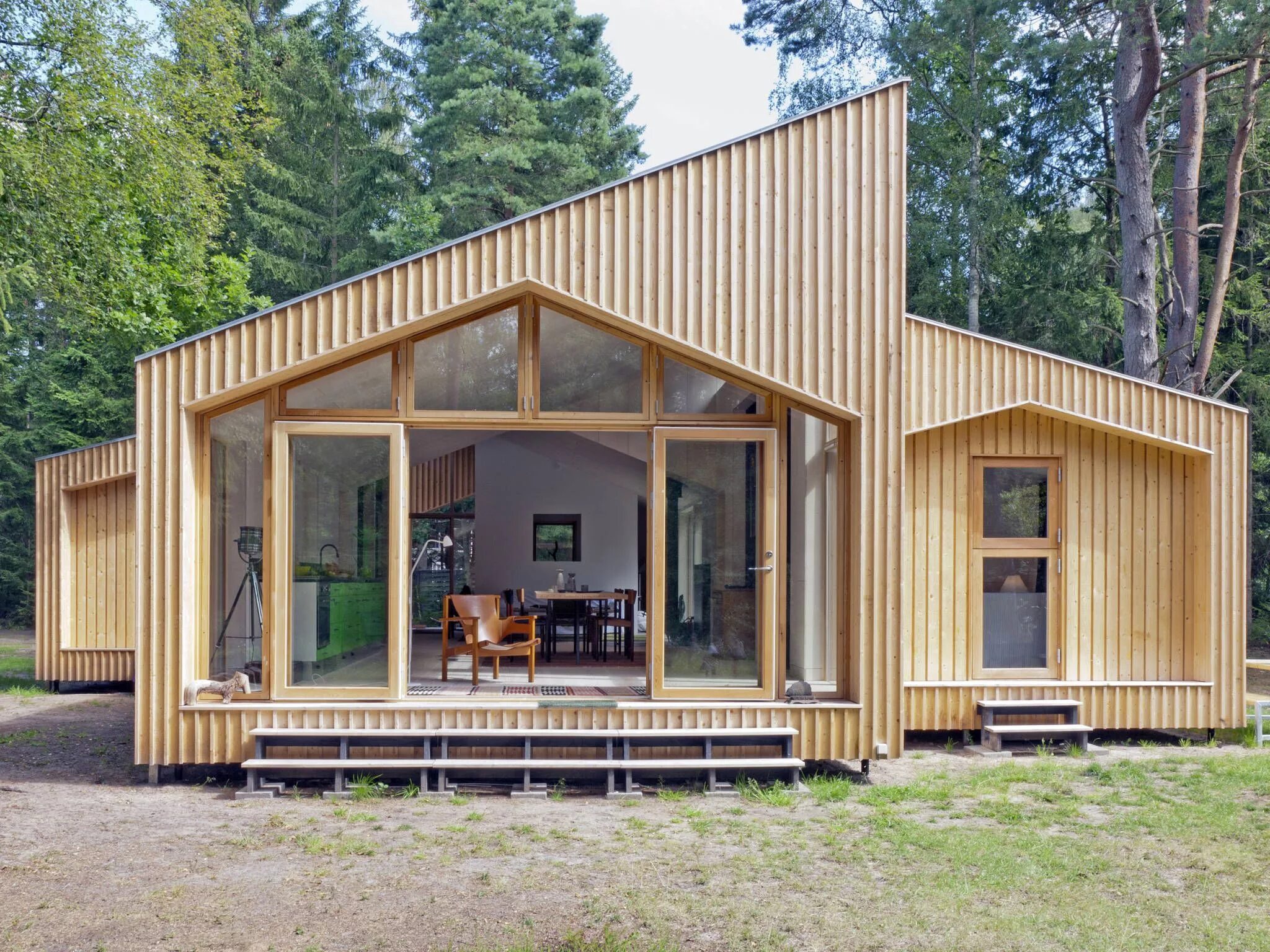 Построить дом бюджетный вариант Timber clad exterior homify Holzhaus bausatz, Hausverkleidung, Design für zuhaus