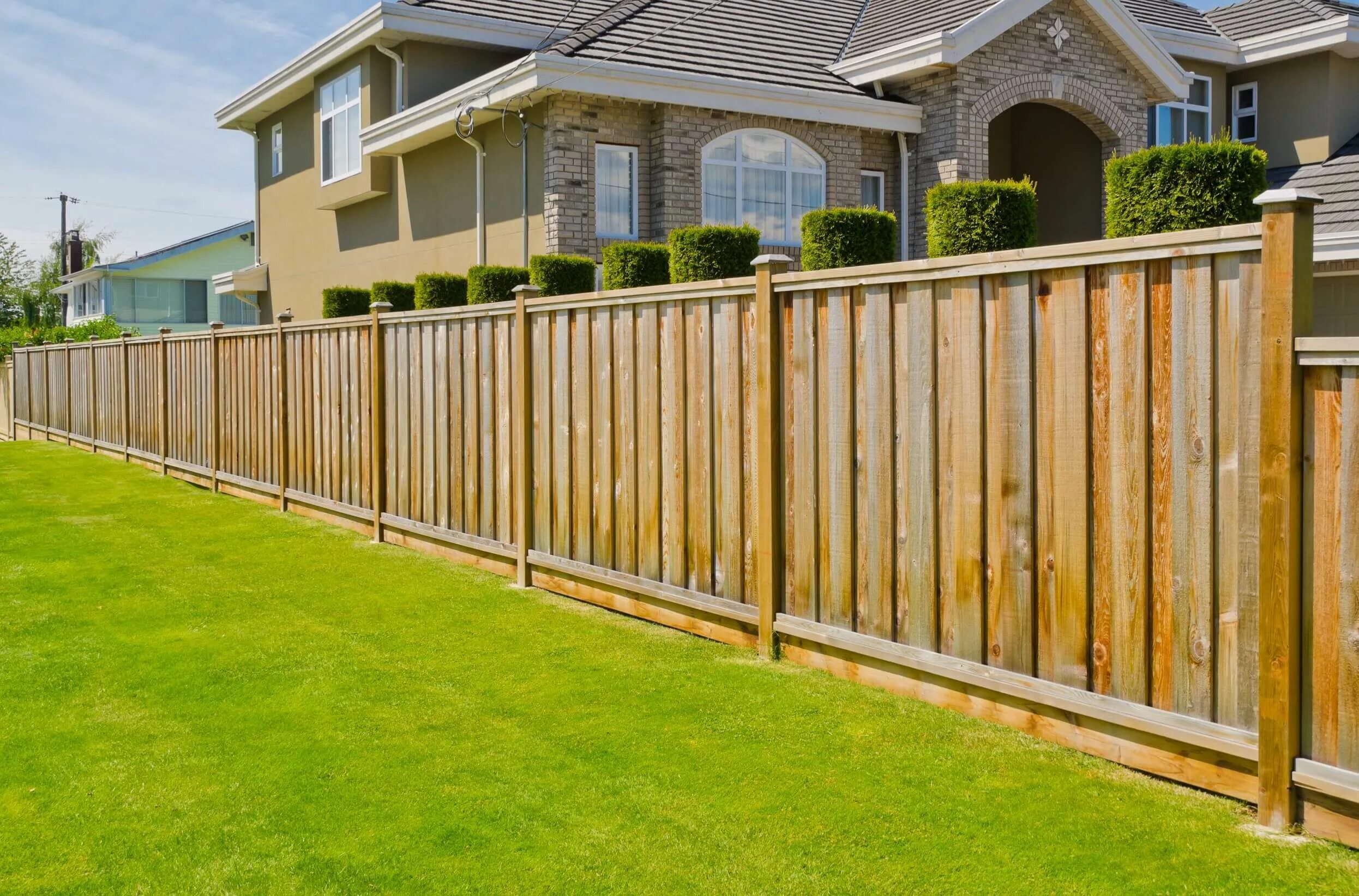 Построить забор фото Fencing Services Fence design, Privacy fence designs, Backyard fences