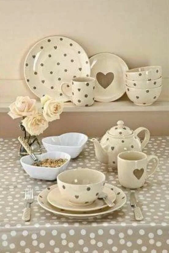 Посуда декор для дома Pin on bolinhas/polka dots/poás Decor, Pink kitchen, Cute kitchen