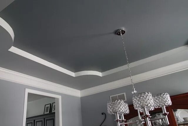 Потолки серого цвета фото Great way to paint a tray ceiling and break up the colors....one shade darker on