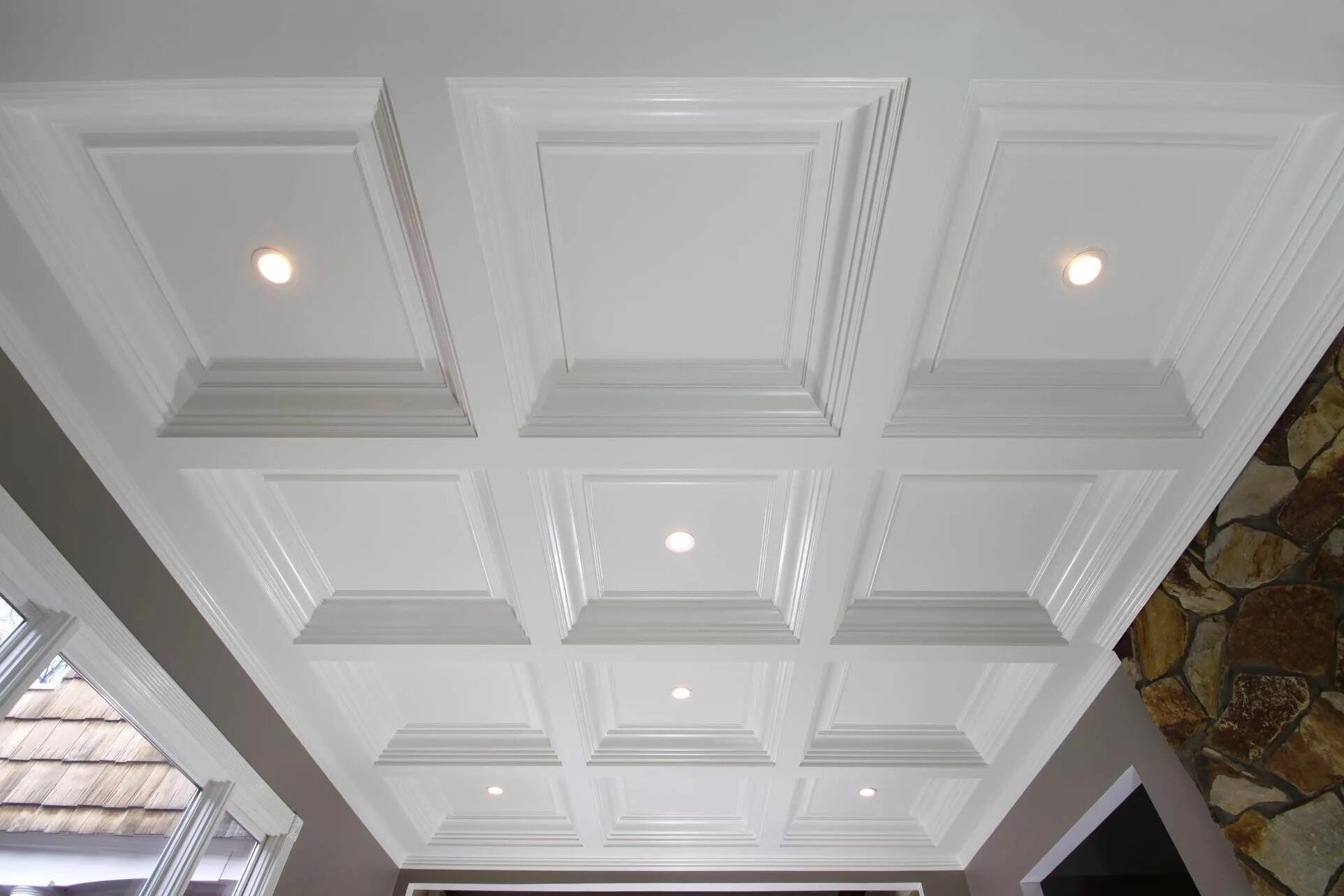 Потолочная потолки фото Gypsum Crown Moldings Gypsum ceiling, Coffered ceiling design, Wainscoting bedro