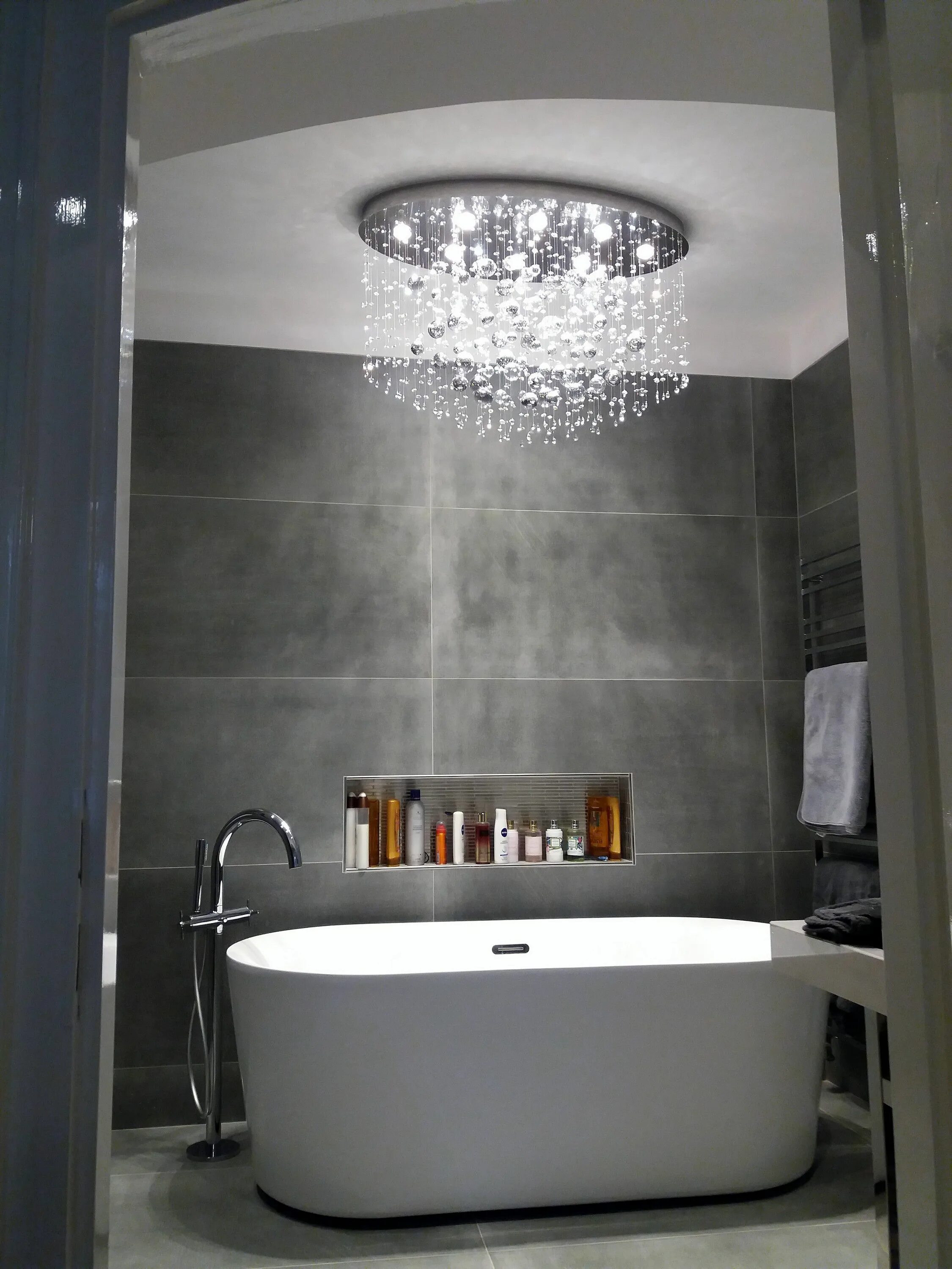 Потолочные светильники в ванной фото Bathroom - WRANOVSKY - Bohemian Crystal Chandeliers Manufacturer Bathroom chande