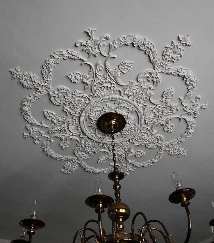 Потолочный декор своими руками Pin on Ornamental Plasterwork Ceiling decor, Victorian ceiling medallions, Ceili