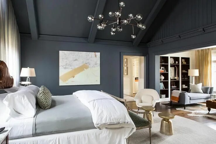 Потолок и стены одного цвета в интерьере Dark Gray and Gold Bedroom with Vaulted Ceiling - Contemporary - Bedroom