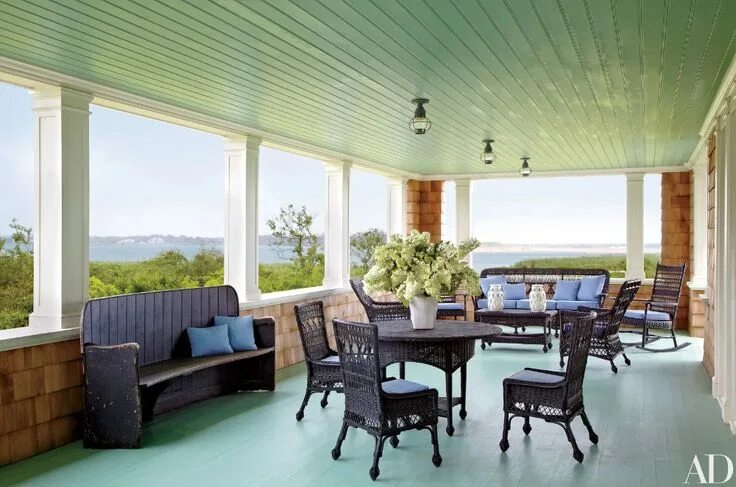 Потолок на террасе фото варианты Look Inside an Early-20th-Century Shingle Style Getaway in the Hamptons Porch de